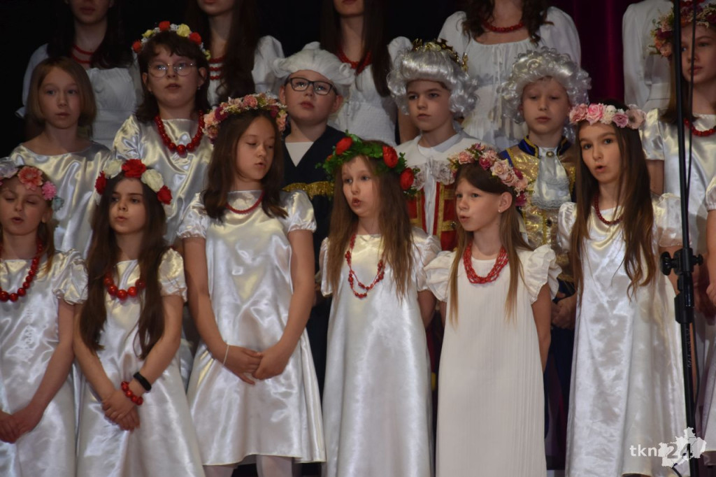 Gminne obchody Święta Konstytucji 3 Maja w Stąporkowie [wideo, zdjęcia]