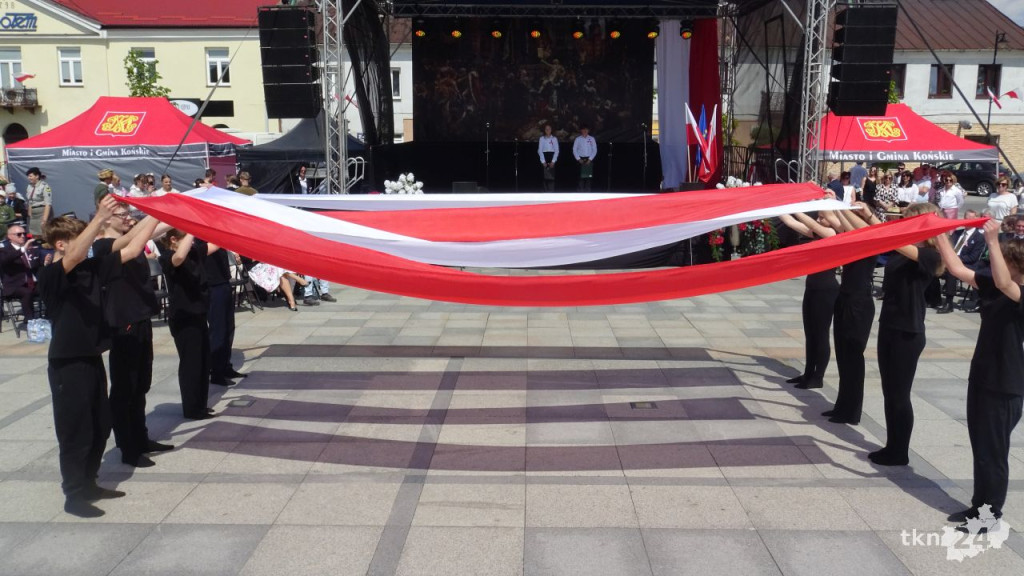 Uroczyste obchody Święta Konstytucji 3 Maja w Końskich! [wideo, foto]