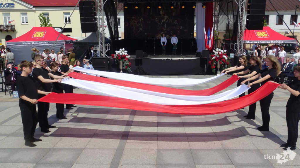 Uroczyste obchody Święta Konstytucji 3 Maja w Końskich! [wideo, foto]