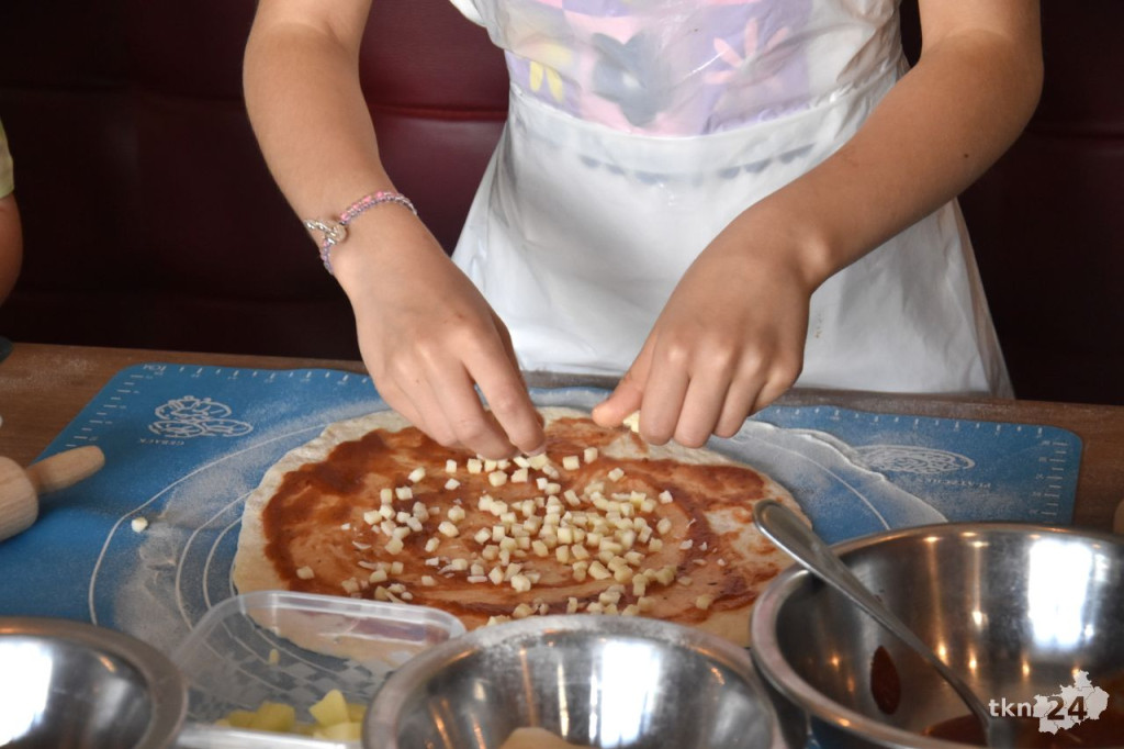 Da Grasso w Końskich. Dobra pizza, świeża oferta wiosenna i coś dla dzieci [wideo, zdjęcia]