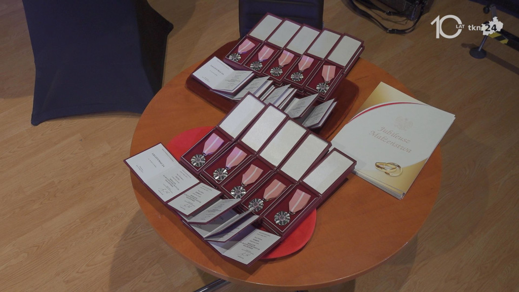 10 złotych par z gminy Stąporków. Za nami piękny jubileusz! [wideo, zdjęcia]