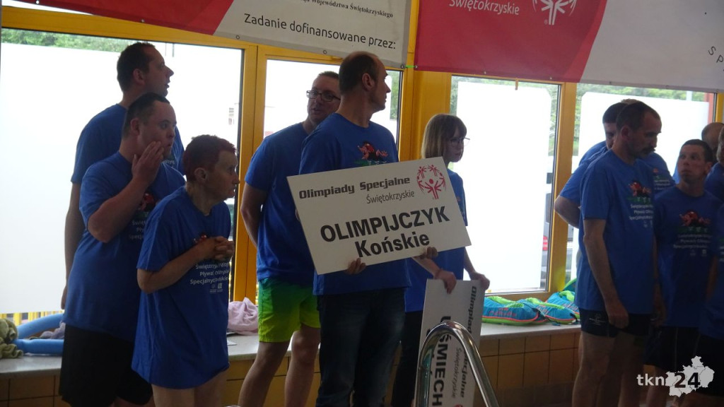 Olimpijczycy znów w Końskich. Rywalizowali niezwykli pływacy [wideo, zdjęcia]