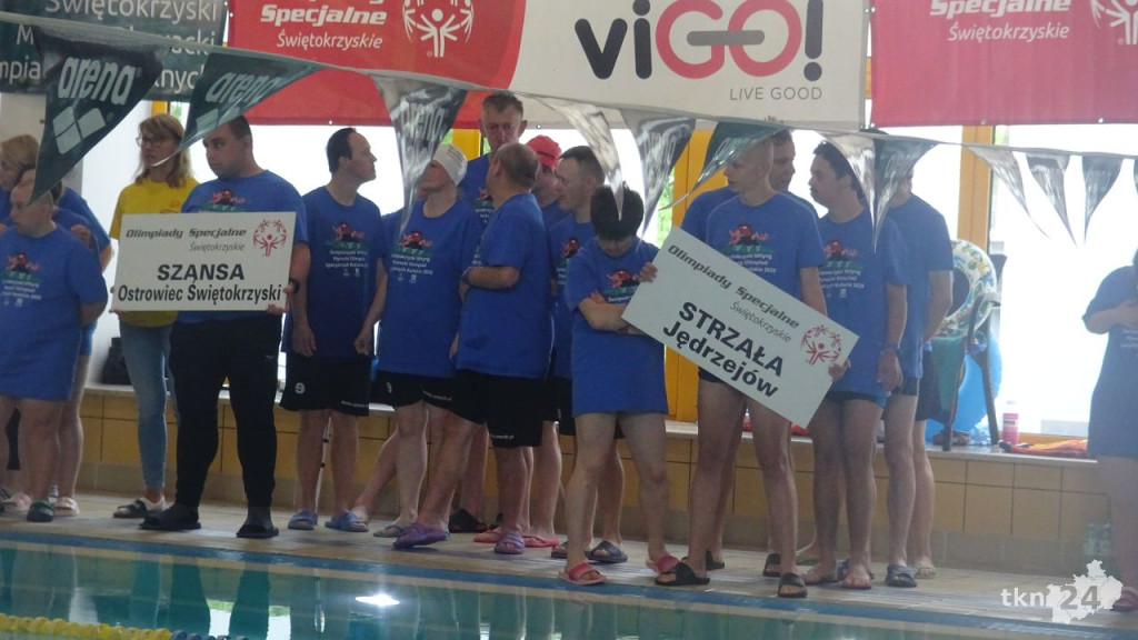 Olimpijczycy znów w Końskich. Rywalizowali niezwykli pływacy [wideo, zdjęcia]