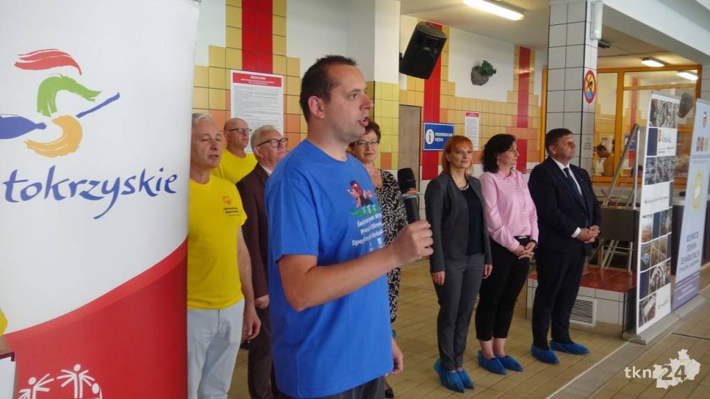 Olimpijczycy znów w Końskich. Rywalizowali niezwykli pływacy [wideo, zdjęcia]