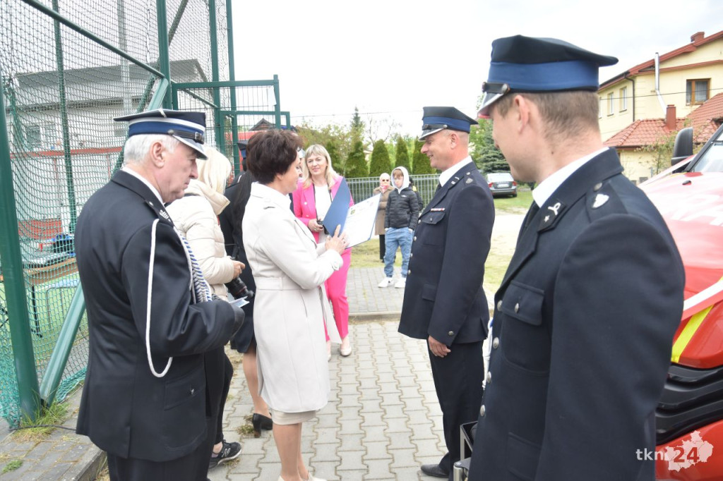 Strażacy z Rudy Malenieckiej uczcili swoje święto i przyznali medale za służbę [wideo, zdjęcia]