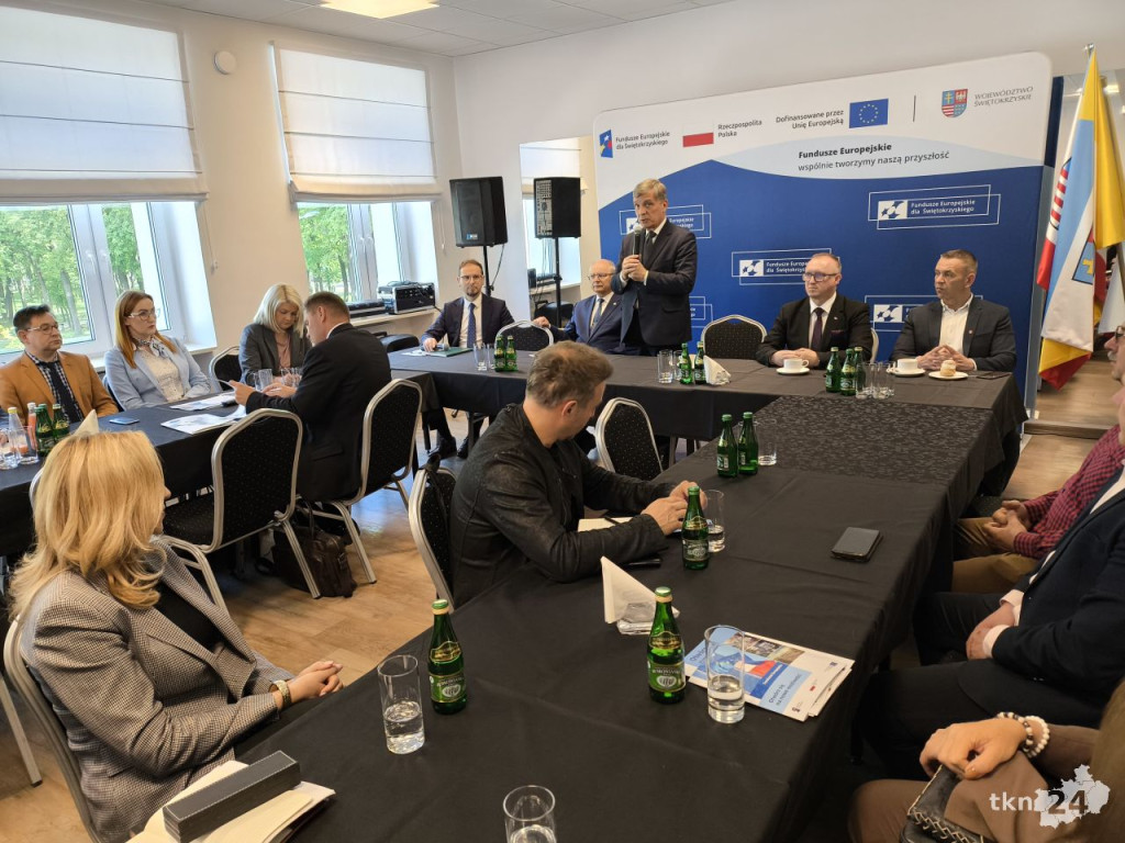 Z przedsiębiorcami i samorządowcami o Funduszach Europejskich [wideo, zdjęcia]