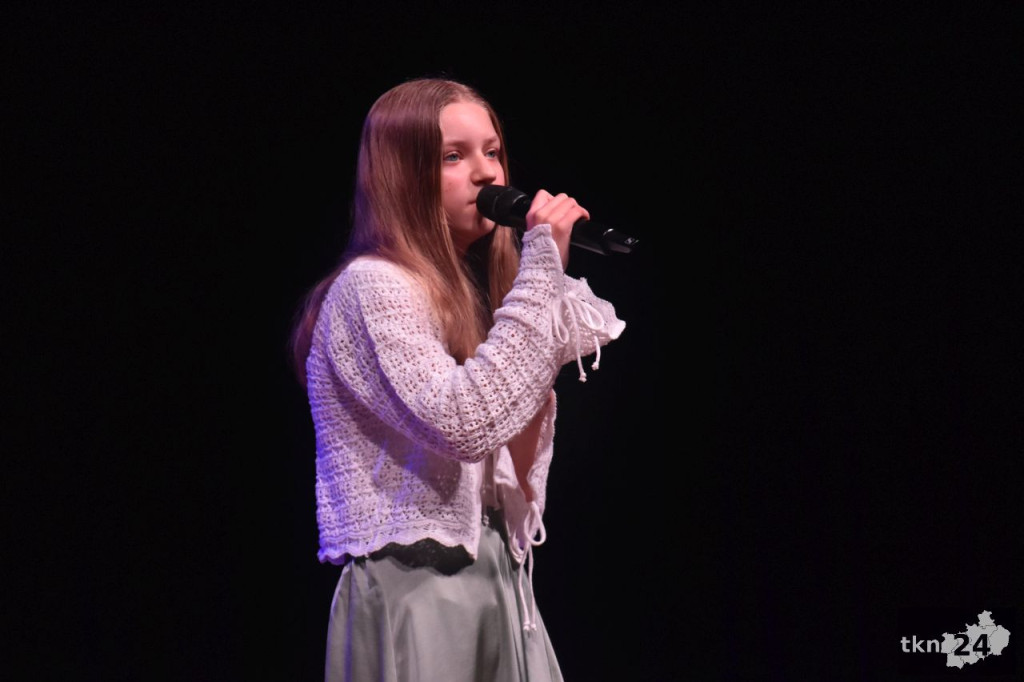W Końskich wybrzmiały Złote Przeboje w wykonaniu Studia Vocalove [wideo, zdjęcia]