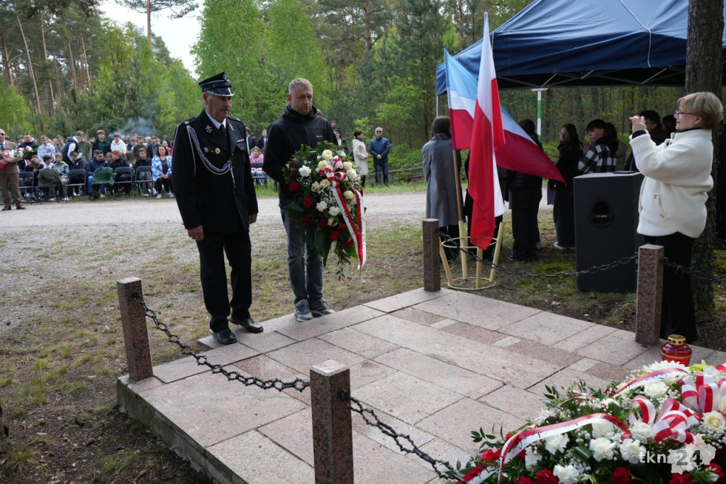 W Bulianowie upamiętniono bohaterską rodzinę Olszewskich [wideo, zdjęcia]