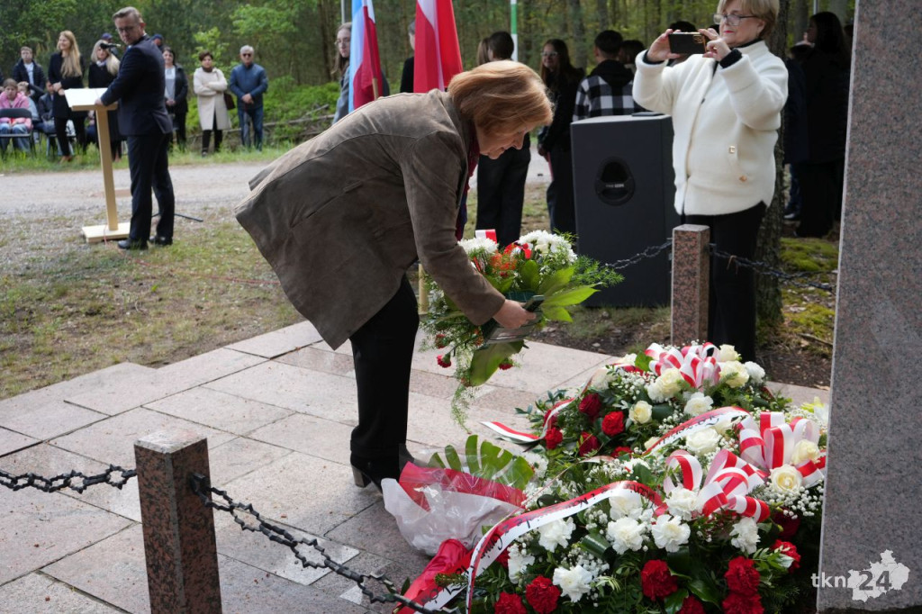 W Bulianowie upamiętniono bohaterską rodzinę Olszewskich [wideo, zdjęcia]