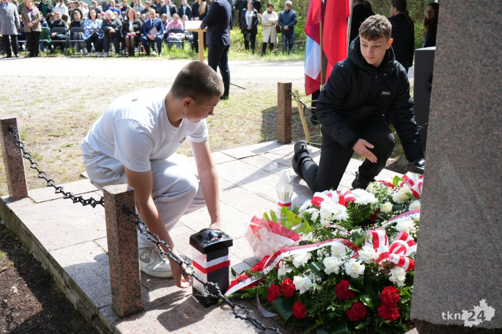 W Bulianowie upamiętniono bohaterską rodzinę Olszewskich [wideo, zdjęcia]