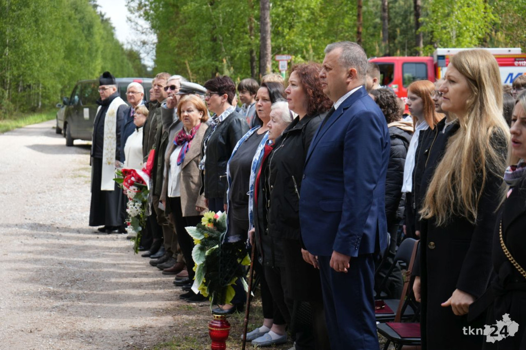 W Bulianowie upamiętniono bohaterską rodzinę Olszewskich [wideo, zdjęcia]