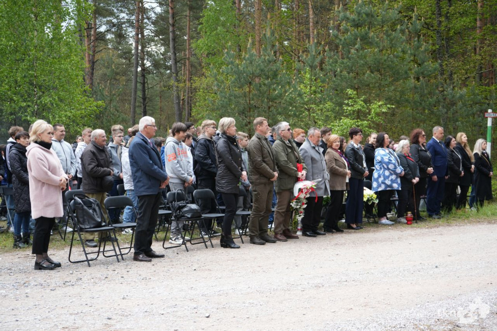 W Bulianowie upamiętniono bohaterską rodzinę Olszewskich [wideo, zdjęcia]