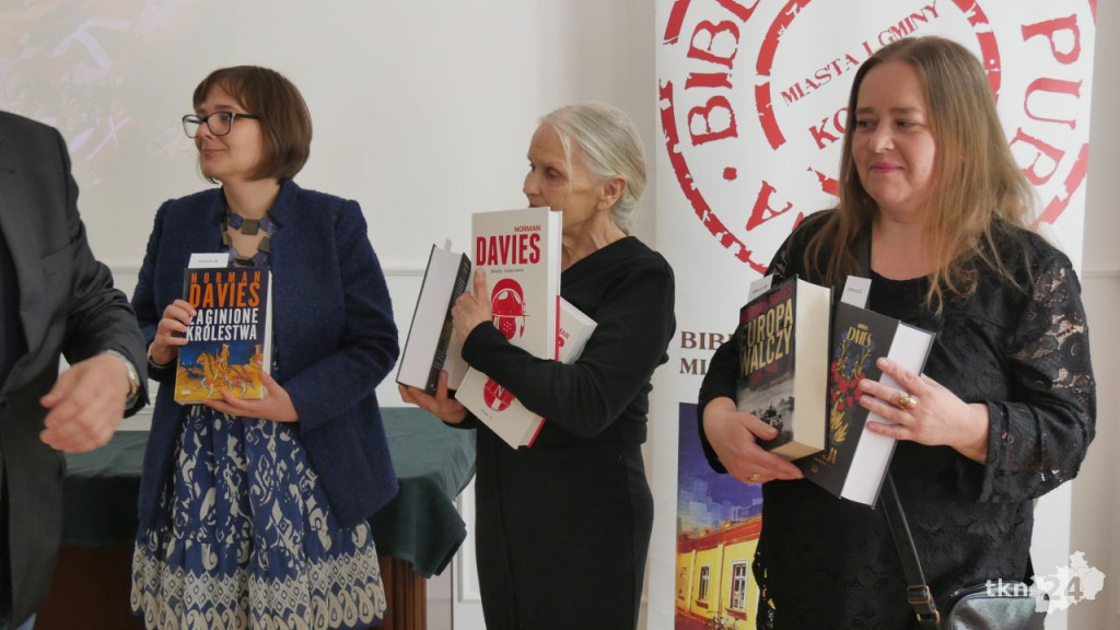 Konkurs z książkami Normana Daviesa zakończony.  Poznaliśmy laureatów [wideo, zdjęcia]
