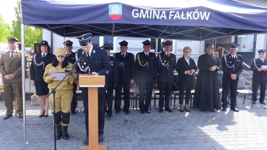 Strażackie święto w Turowicach. Druhowie z gminy Fałków obchodzili swój dzień [wideo, zdjęcia]