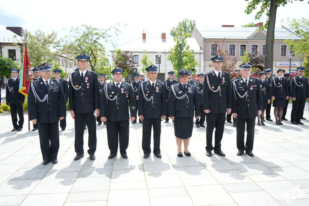 Strażacy z gminy Końskie uroczyście uczcili swoje święto [wideo, zdjęcia]