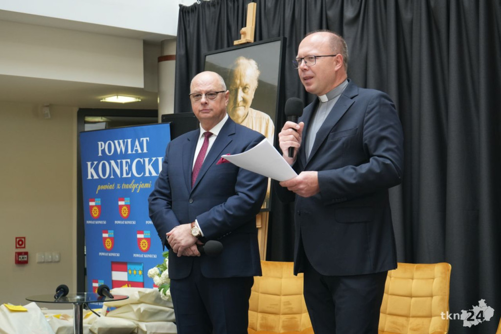 W Końskich podsumowano konkursy o ks. Marcelim Prawicy [wideo, zdjęcia]