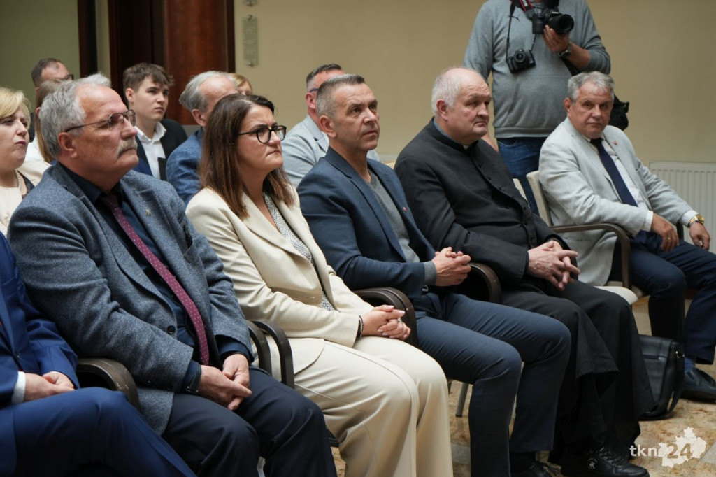 W Końskich podsumowano konkursy o ks. Marcelim Prawicy [wideo, zdjęcia]
