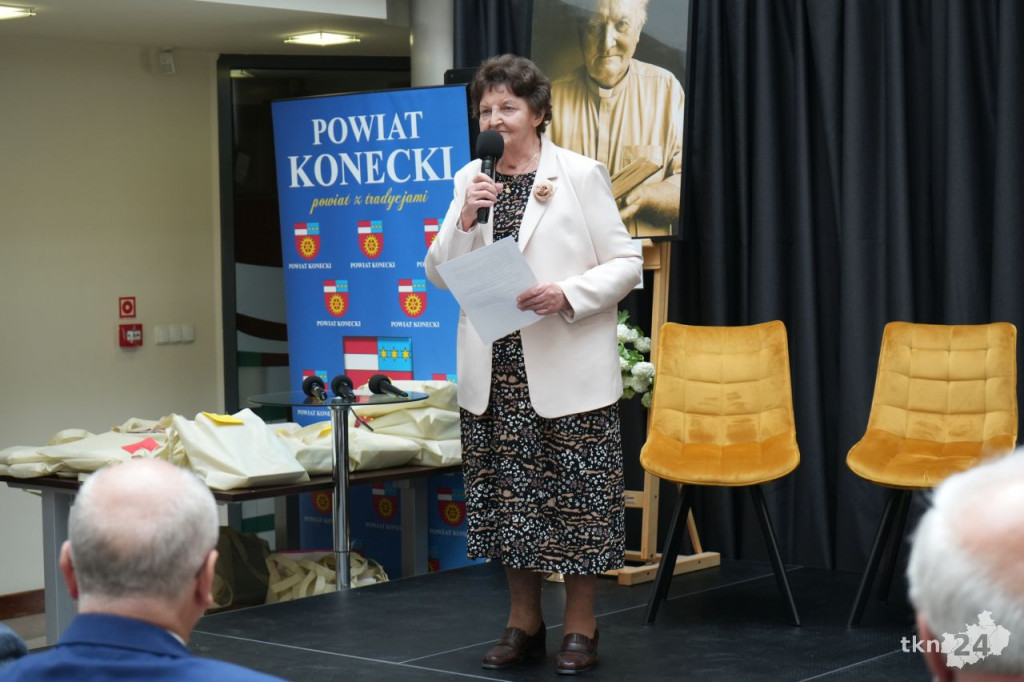 W Końskich podsumowano konkursy o ks. Marcelim Prawicy [wideo, zdjęcia]