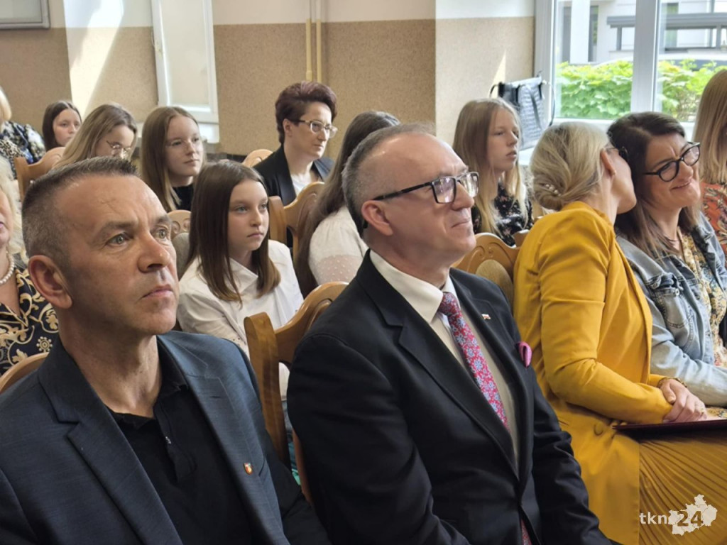 W I LO w Końskich podsumowano powiatowe konkursy literacki i fotograficzno-literacki [wideo, zdjęcia]