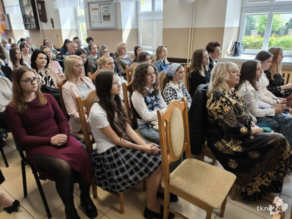 W I LO w Końskich podsumowano powiatowe konkursy literacki i fotograficzno-literacki [wideo, zdjęcia]
