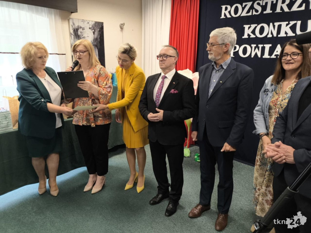 W I LO w Końskich podsumowano powiatowe konkursy literacki i fotograficzno-literacki [wideo, zdjęcia]