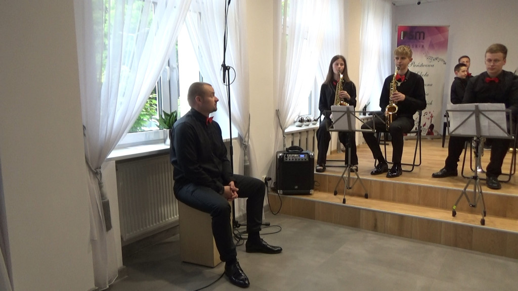 Koncert na Dzień Matki w Szkole Muzycznej w Końskich [wideo, zdjęcia]