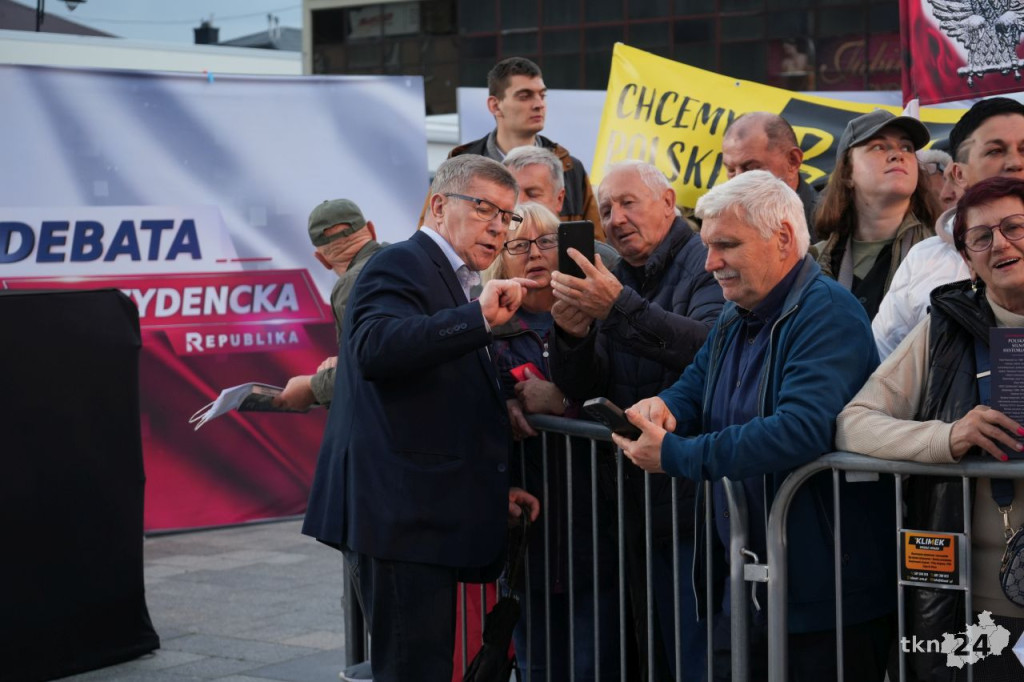 `Debata` Republiki w Końskich przed II turą wyborów prezydenckich [fotorelacja]