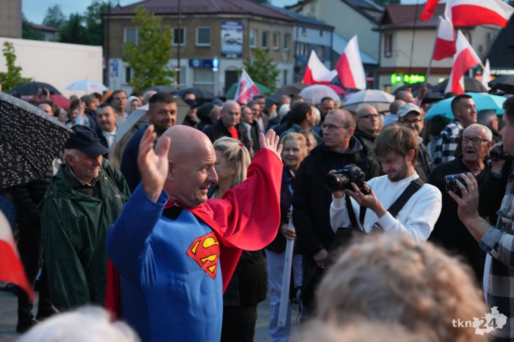 `Debata` Republiki w Końskich przed II turą wyborów prezydenckich [fotorelacja]