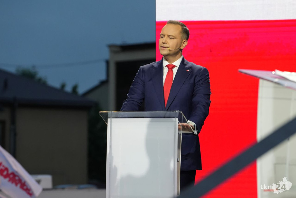 `Debata` Republiki w Końskich przed II turą wyborów prezydenckich [fotorelacja]