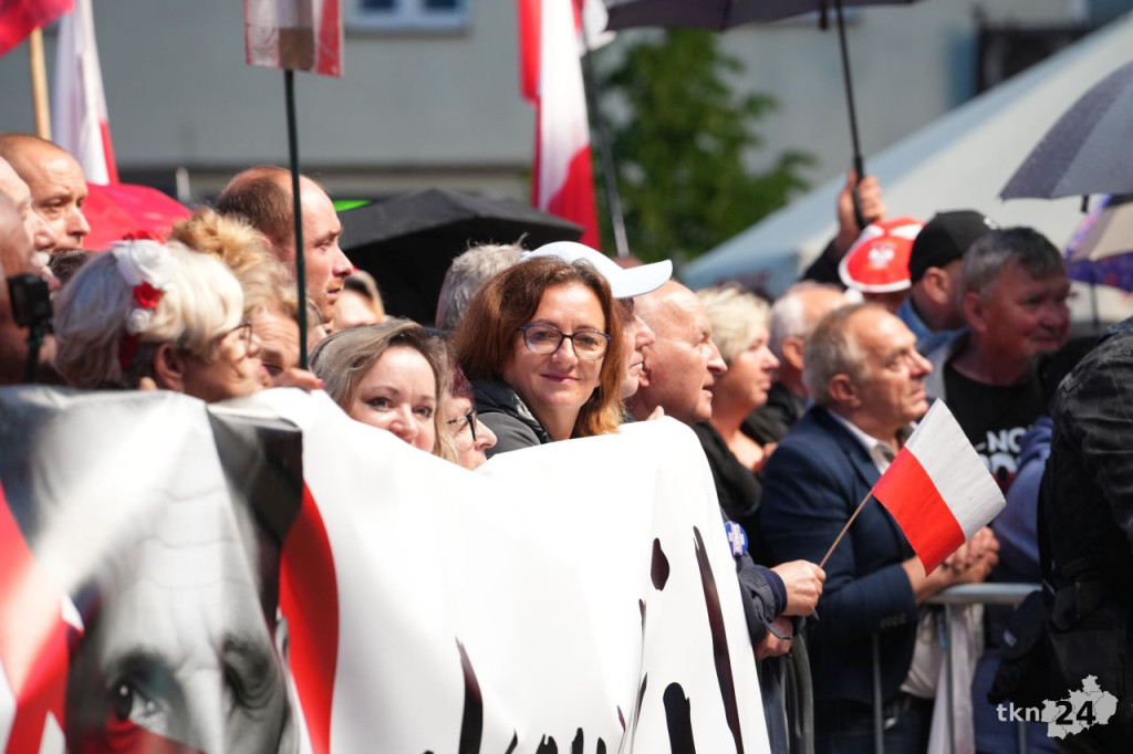 `Debata` Republiki w Końskich przed II turą wyborów prezydenckich [fotorelacja]