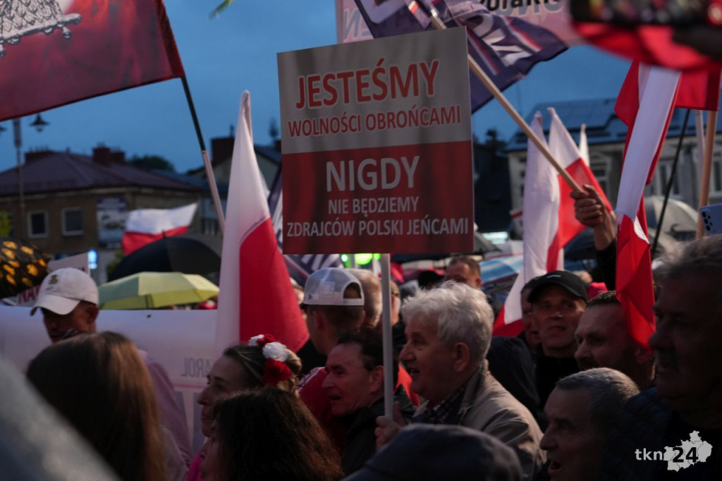 `Debata` Republiki w Końskich przed II turą wyborów prezydenckich [fotorelacja]