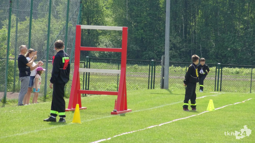OSP Fałków najlepszą Młodzieżową Drużyną Pożarniczą w regionie [wideo, zdjęcia]