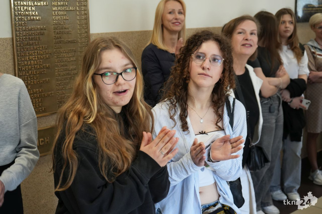 Tańce, słodkości i wiele atrakcji podczas Dnia Otwartego w I Liceum Ogólnokształcącym w Końskich [wideo, zdjęcia]