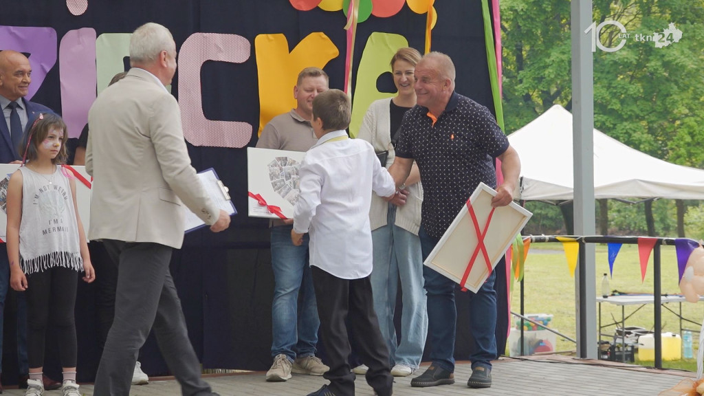 Uroczysty Dzień Dziecka w Specjalnym Ośrodku Szkolno-Wychowawczym w Baryczy [wideo, zdjęcia]
