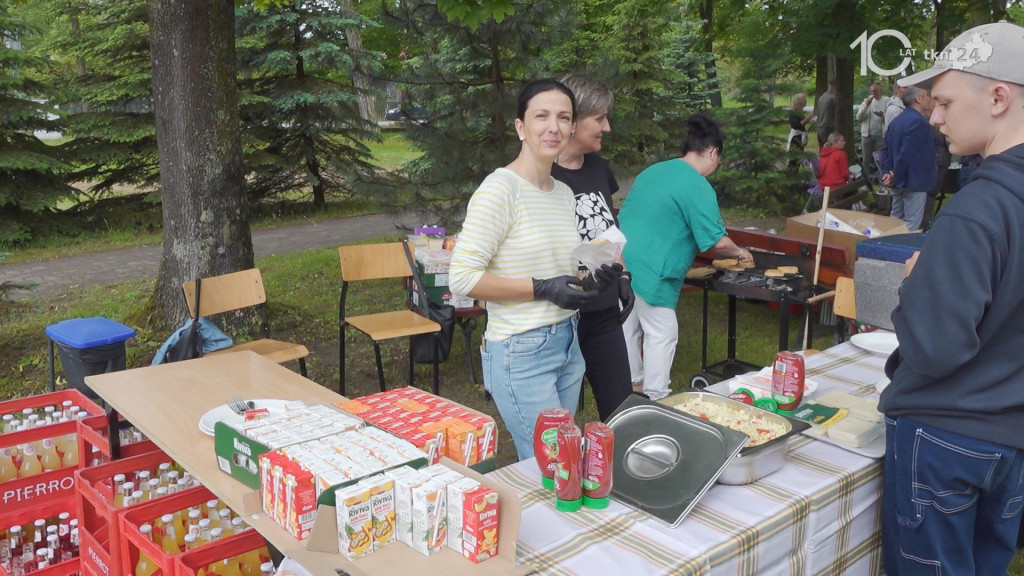 Uroczysty Dzień Dziecka w Specjalnym Ośrodku Szkolno-Wychowawczym w Baryczy [wideo, zdjęcia]