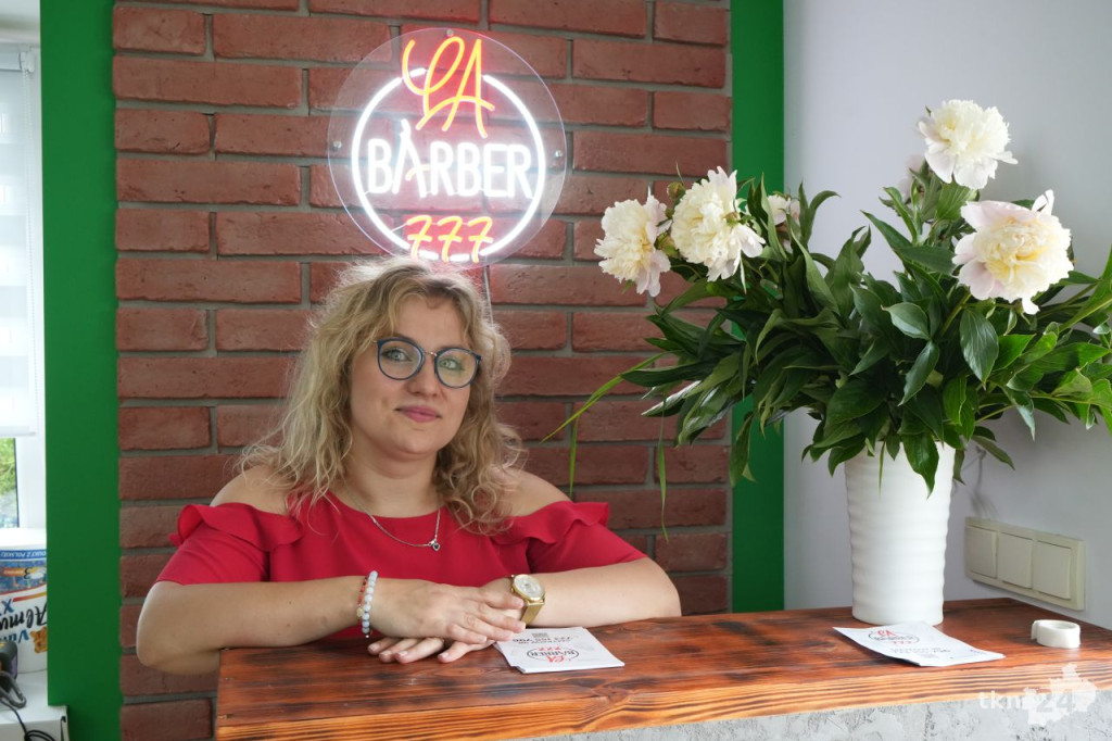 Szukasz dobrego męskiego fryzjera lub barbera? Odwiedź LA Barber w Smykowie! [zdjęcia]