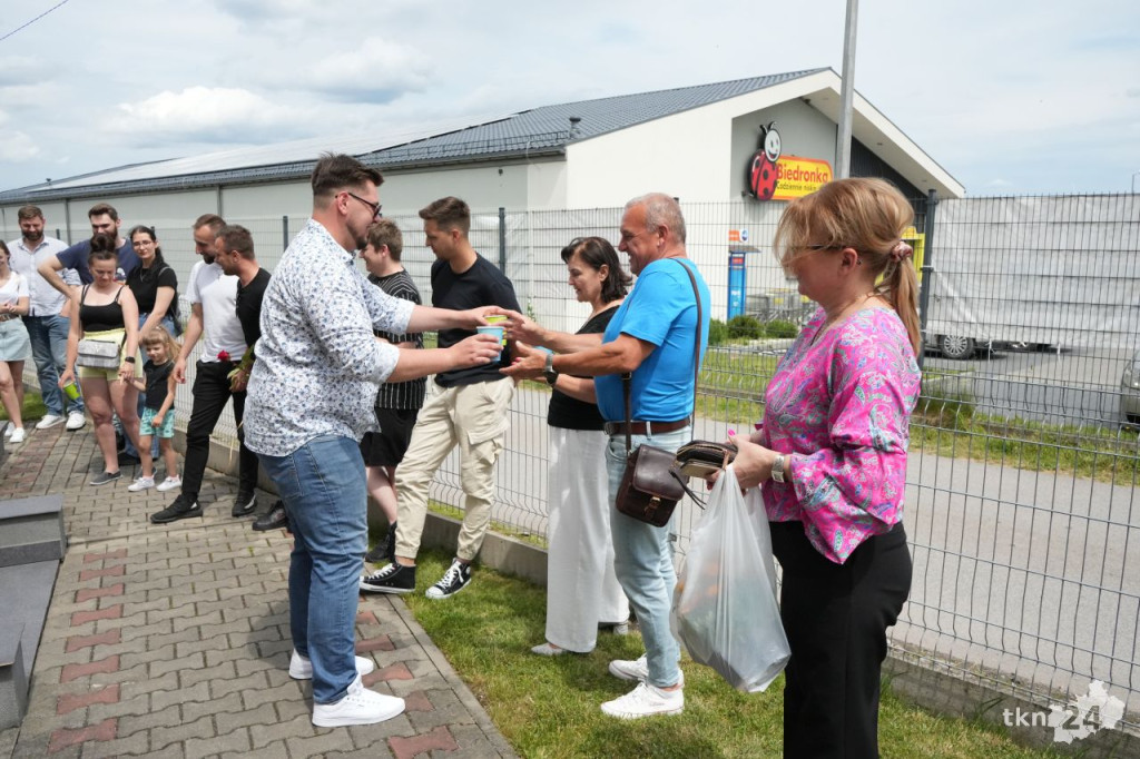 Szukasz dobrego męskiego fryzjera lub barbera? Odwiedź LA Barber w Smykowie! [zdjęcia]