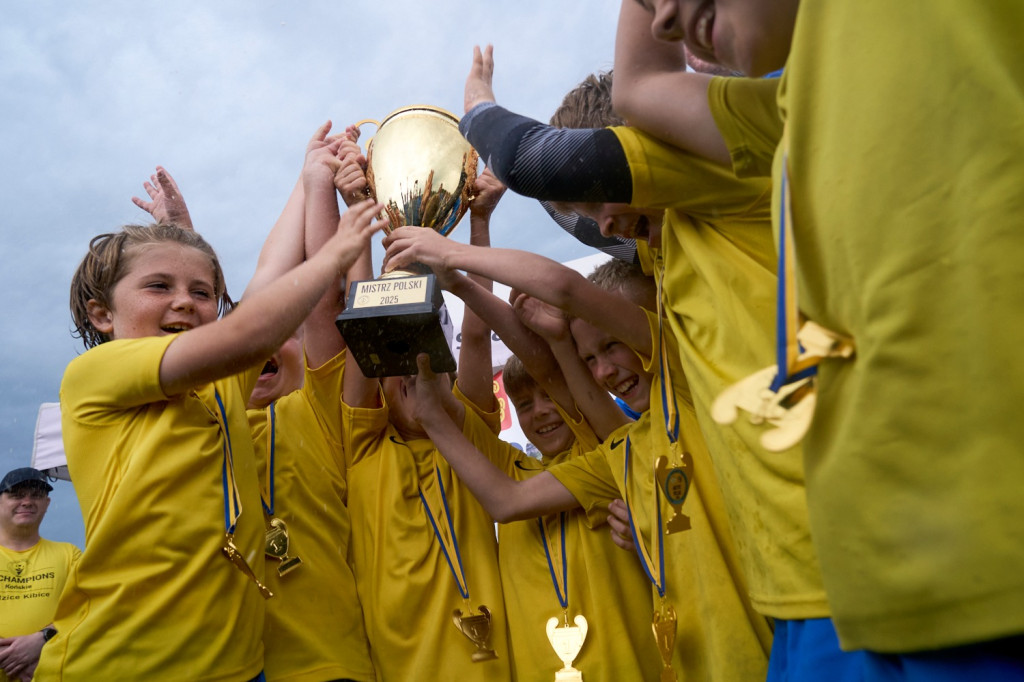 AP Champions Końskie mistrzami Polski Akademii Piłkarskiej Champions 2025 [zdjęcia]