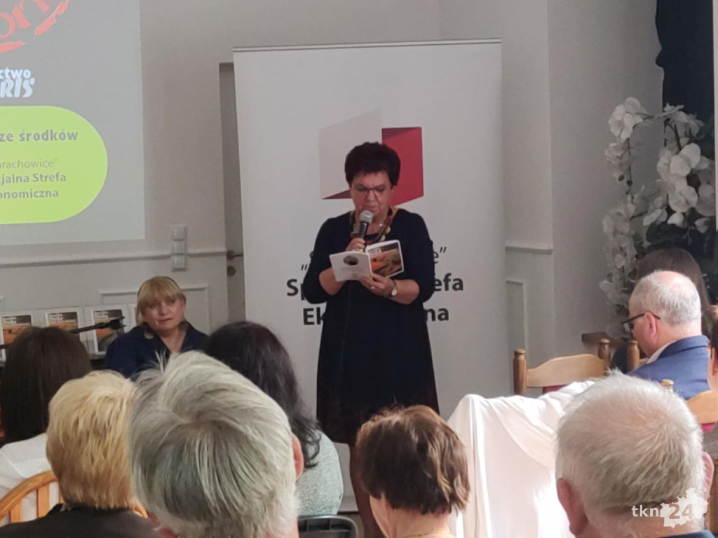 Moja mała odyseja Doroty Dudy. Wieczór autorski w koneckiej bibliotece
