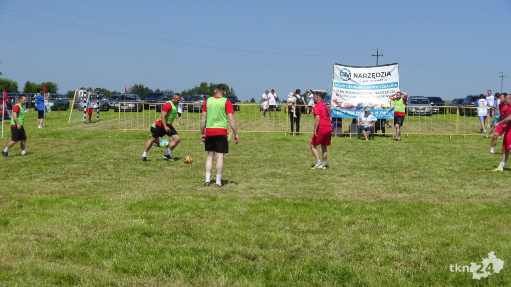 Futbolove lato w Szóstakach. Sport i pomaganie [wideo, zdjęcia]