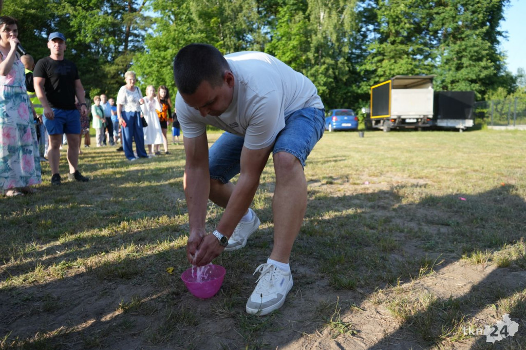 Obchody Nocy Świętojańskiej wraz z turniejem sołtysów w Krasnej [wideo, zdjęcia]