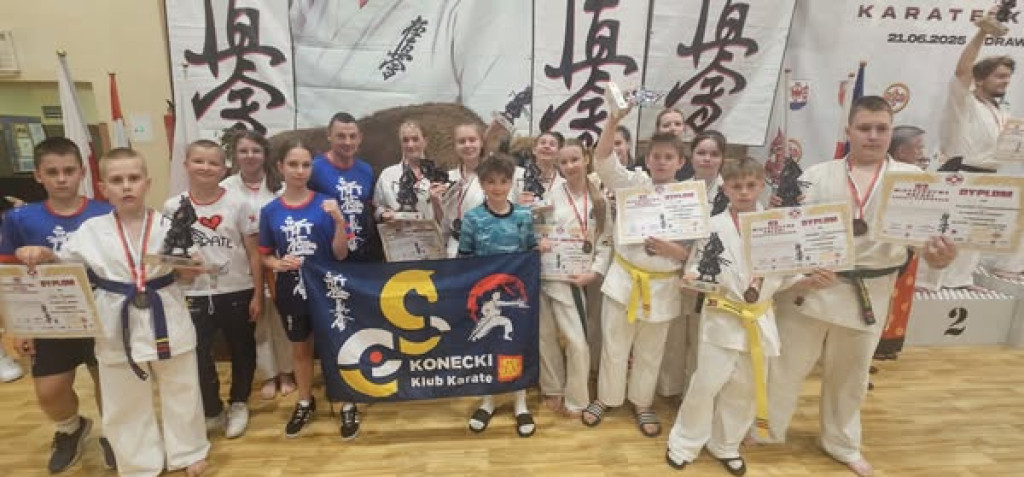 Cieszkowska i Sielska mistrzyniami Polski. Świetny turniej dla koneckiego klubu [zdjęcia]