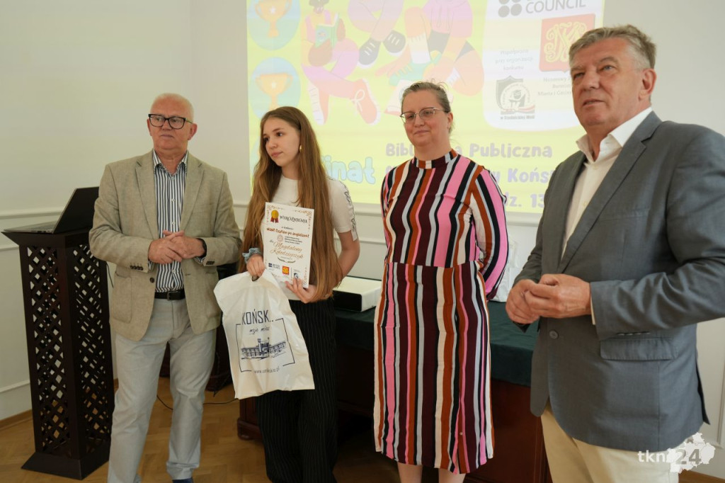 W Bibliotece Publicznej w Końskich podsumowano konkurs `WOW! Czytam po angielsku` [wideo, zdjęcia]