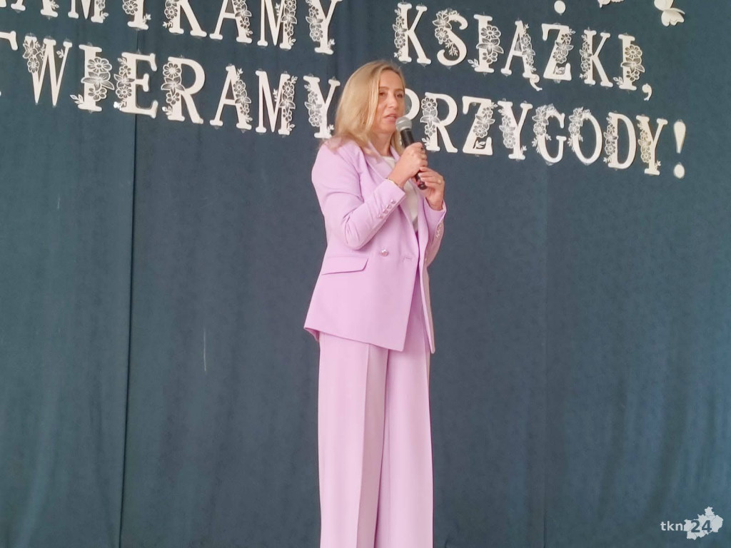 Wojewódzkie zakończenie roku szkolnego w Gowarczowie [wideo, zdjęcia]