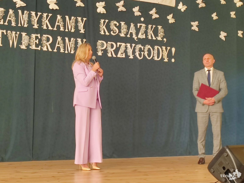 Wojewódzkie zakończenie roku szkolnego w Gowarczowie [wideo, zdjęcia]