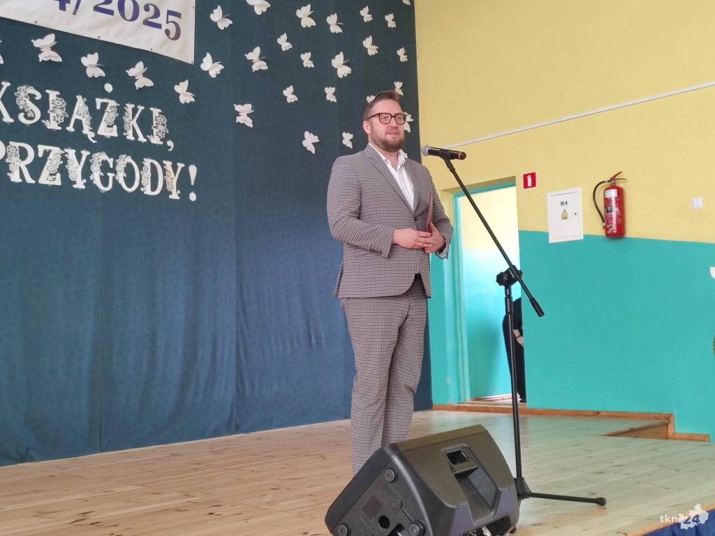Wojewódzkie zakończenie roku szkolnego w Gowarczowie [wideo, zdjęcia]
