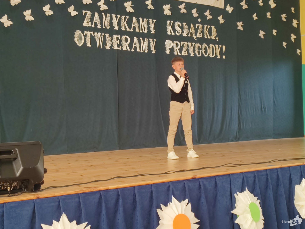 Wojewódzkie zakończenie roku szkolnego w Gowarczowie [wideo, zdjęcia]