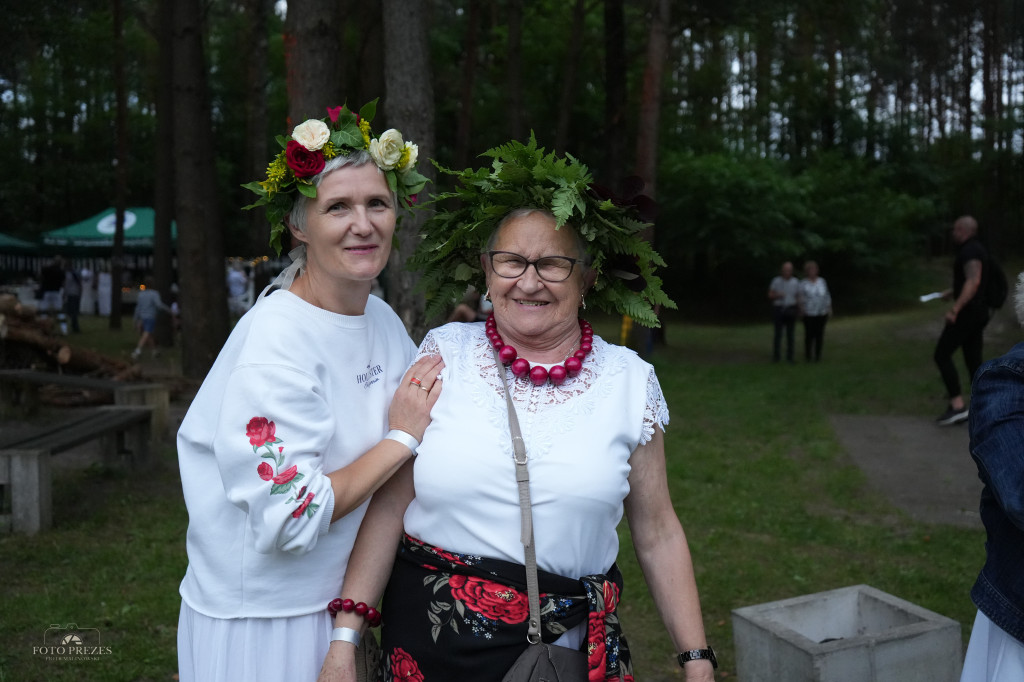 Najbardziej słowiańska impreza w regionie. W Czarnieckiej Górze świętowano Noc Świętojańską [zdjęcia]