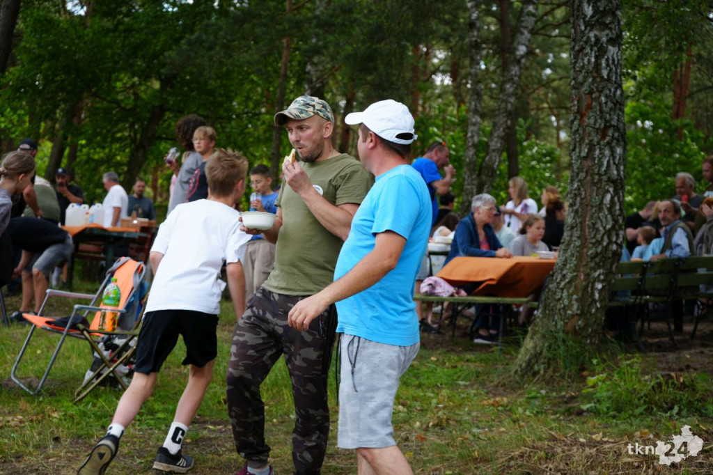 Piknik wędkarski z atrakcjami i rodzinną atmosferą w Janowie [wideo, zdjęcia]