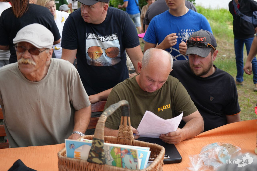 Piknik wędkarski z atrakcjami i rodzinną atmosferą w Janowie [wideo, zdjęcia]
